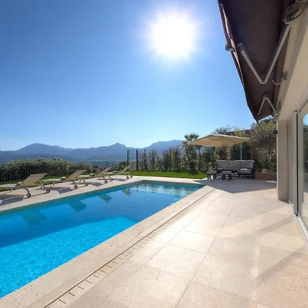 Willa Contemporaine Avec Vue