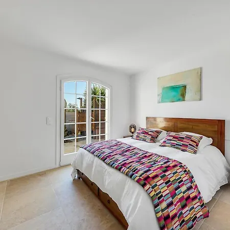 Contemporaine Avec Vue Willa Mandelieu