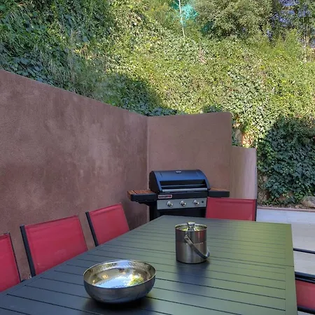 Contemporaine Avec Vue Willa *