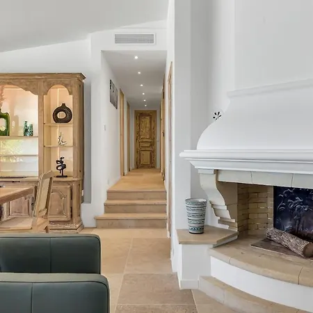 Contemporaine Avec Vue Willa Mandelieu